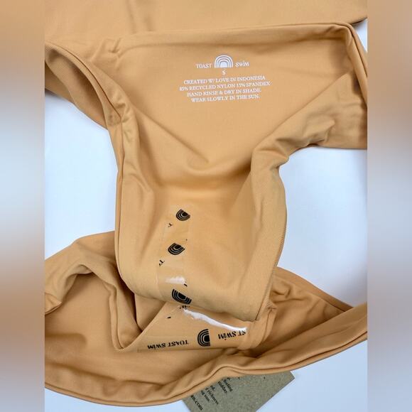 NWT Free People Toast Bikini Set One Shoulder Crop Top Low Rise Bottom
Tan Small - Picture 4 of 6